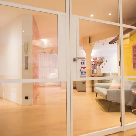 Flo's Atelier - Family B&B 암스테르담