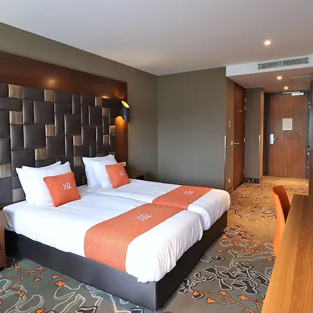 Xo Park West Hotel
