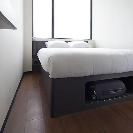 Easyhotel City Centre South Hotel