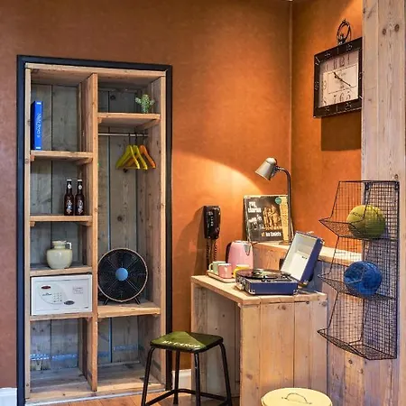 Max Brown Museum Square, Part Of Sircle Collection Hotel 3*