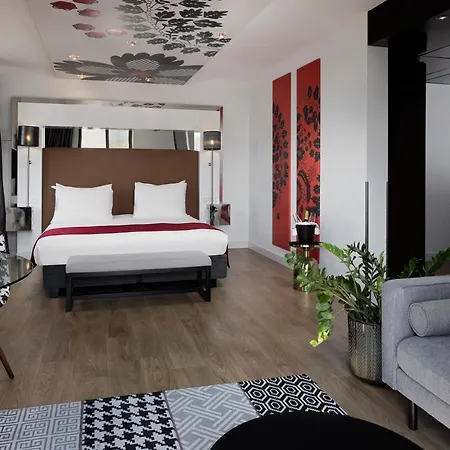Westcord Fashion Hotel 4*