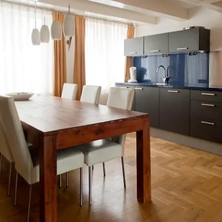 Hendrick De Keyser Apartamento