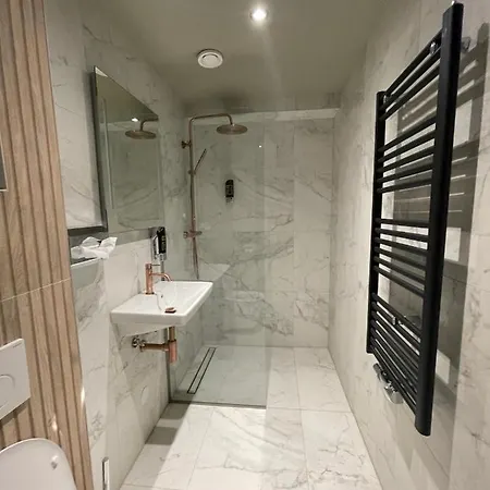 Beautique Centre Ξενοδοχείο 3*