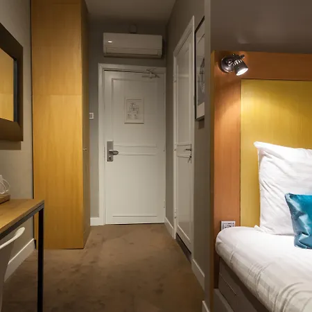 Hotell The Delphi - Townhouse 4*