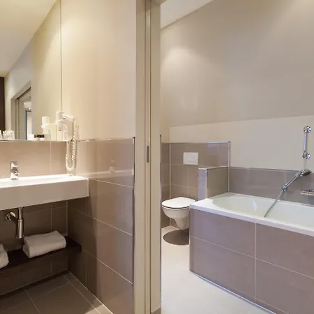 The Delphi - Townhouse Hotell