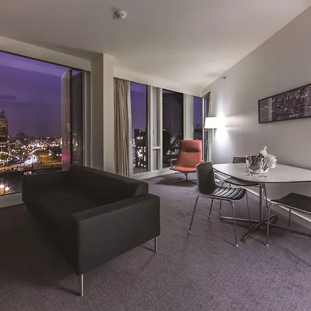 Doubletree By Hilton Station 4*