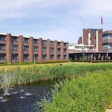 Mercure West 4*