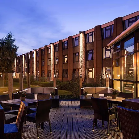 Mercure West Hotel 4*