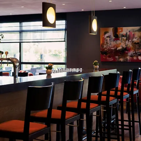 Mercure West