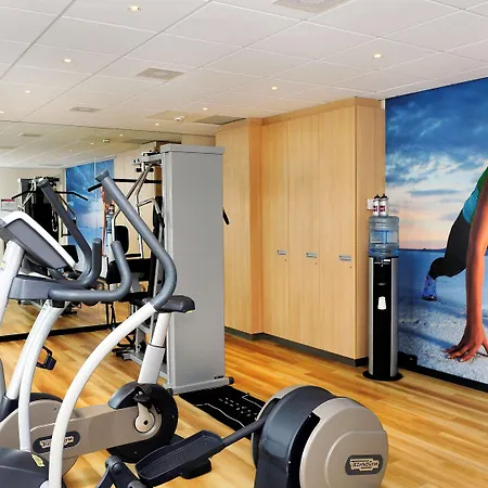 Mercure West Hotel 4*
