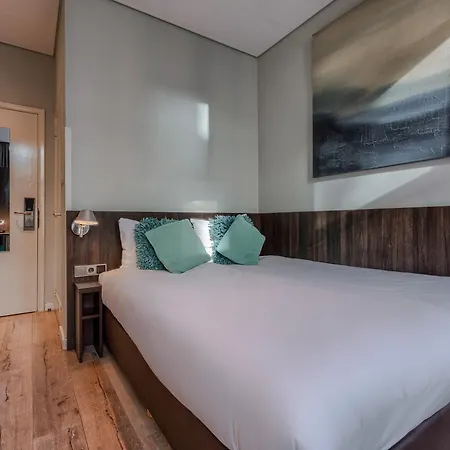 Damsquare Hotel 3*