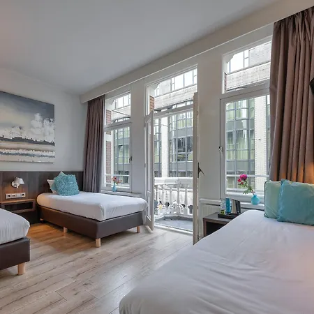 Damsquare Hotel