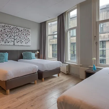 Damsquare Hotel 3*