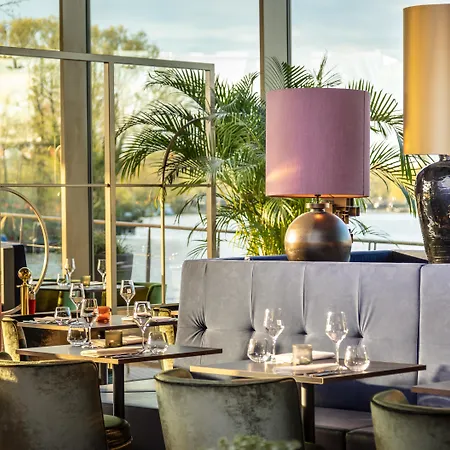 Olympic Hotel 4*