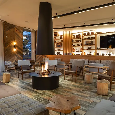 Hotel Urban