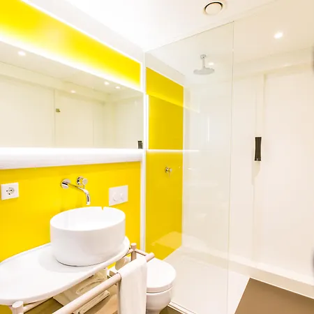 Qbic Wtc Hotel 3*