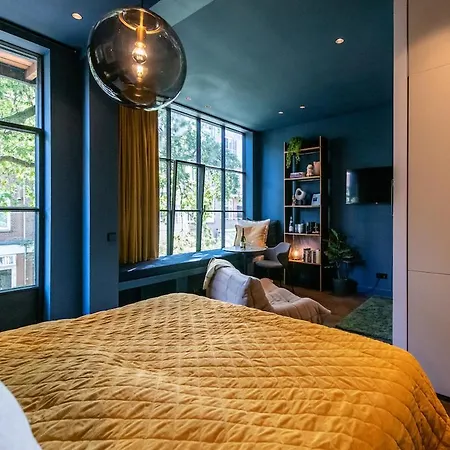 Luxurious In Vondelpark/museum District Bed & Breakfast Amsterdam
