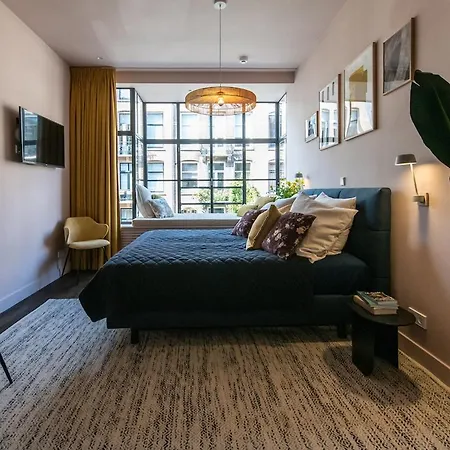 Bed & Breakfast Luxurious In Vondelpark/museum District 2*