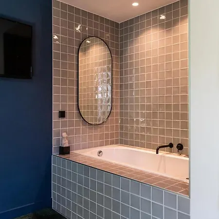 Bed & Breakfast Luxurious In Vondelpark/museum District 2*