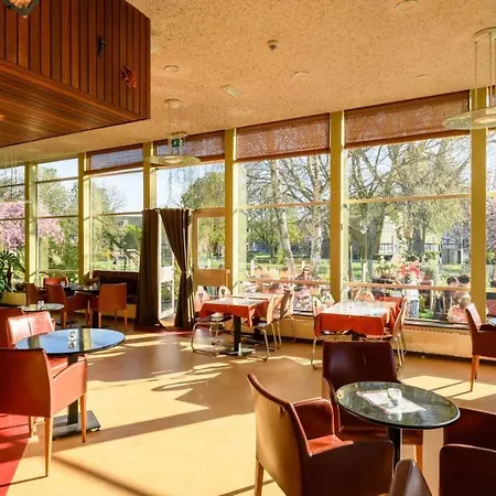 Homeland Hotel