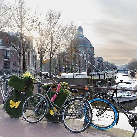Hotel Ciao Papa Station Amsterdam