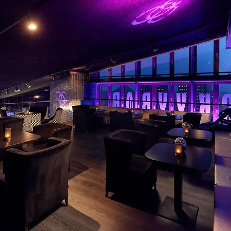 Westcord Fashion Hotel