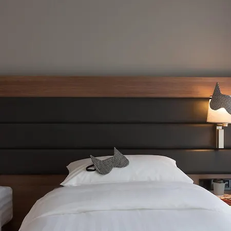Moxy Houthavens