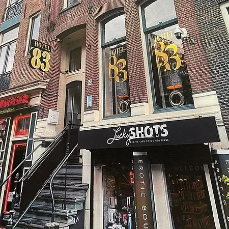 Hotel 83 2*