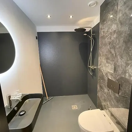 Hotel 83 Amsterdam