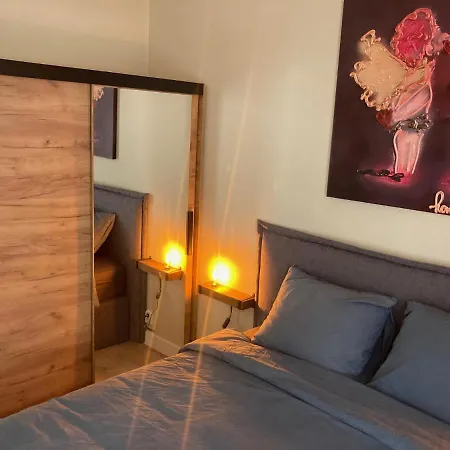 Very Ground Floor In A Great Location Appartamento