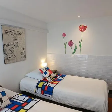The In The Center Apart-hotel