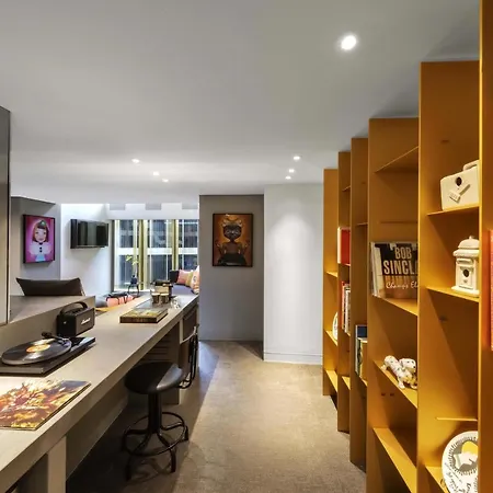 Hotel W 5*