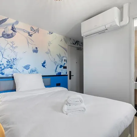 Central Park Hotel