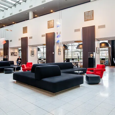 Dutch Design Artemis Hotel