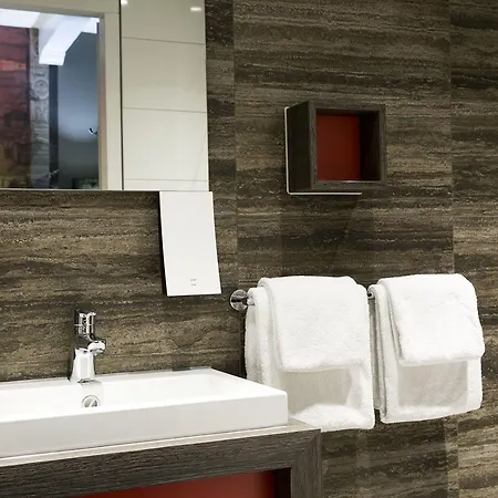 Eden Hotel 4*