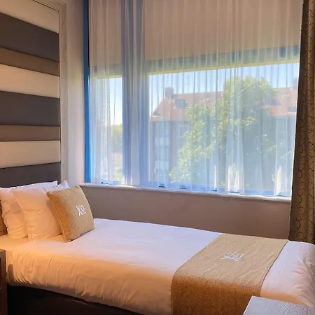 Xo Blue Square Hotel 3*