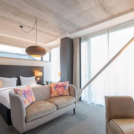 Hotel Doubletree By Hilton - Ndsm Wharf 4*