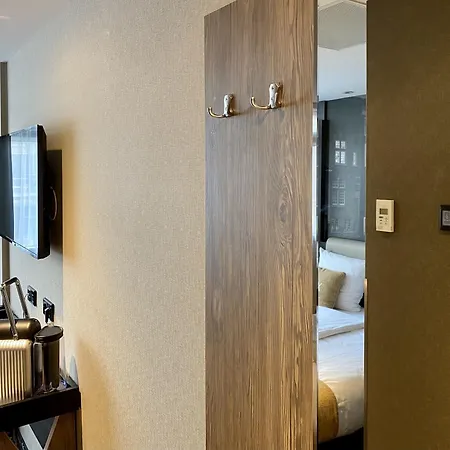 Hotel Xo Infinity 3*