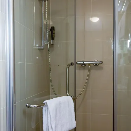 Hotel Central Park 3*