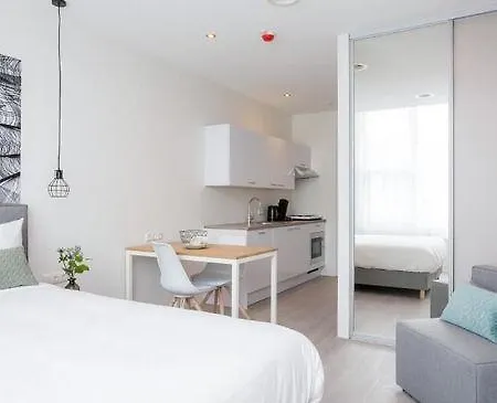 Appart hôtel Hotel2stay 3*