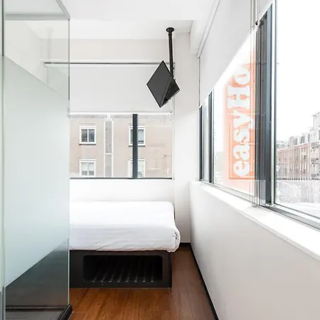 Hotel Easyhotel City Centre South