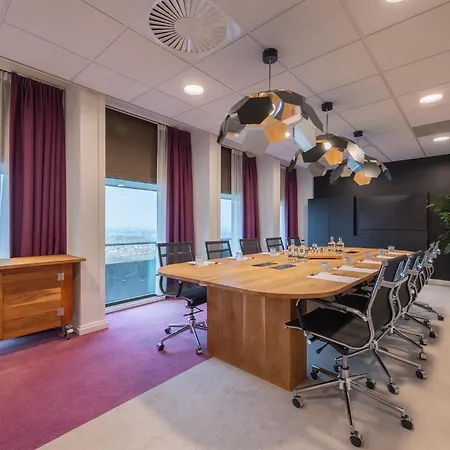 Leonardo Rembrandtpark 4*