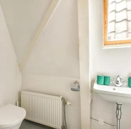Spiegelgracht With Canal View 5* Амстердам