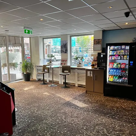 Hotel Budget Trianon 2*