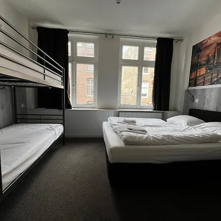 Budget Trianon 2*