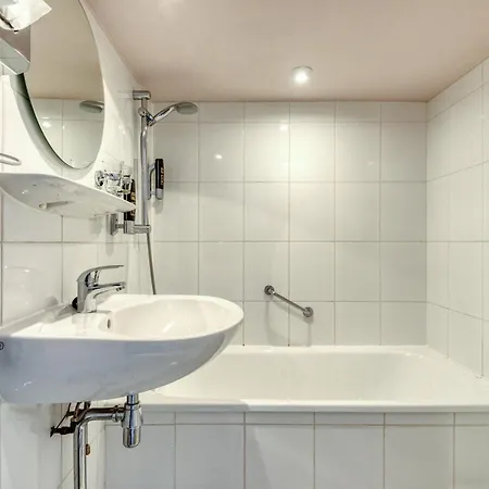 Alexander 3* Amsterdam