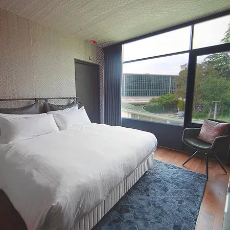Hotel Apollo Amsterdam, A Tribute Portfolio