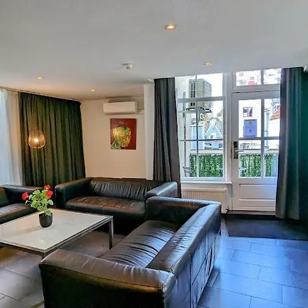The In The Center Apart-hotel 4*