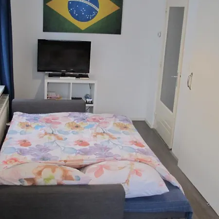 Bos En Lommer - Erasmus Park Area Aparthotel