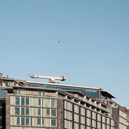 Doubletree By Hilton Station Hotel